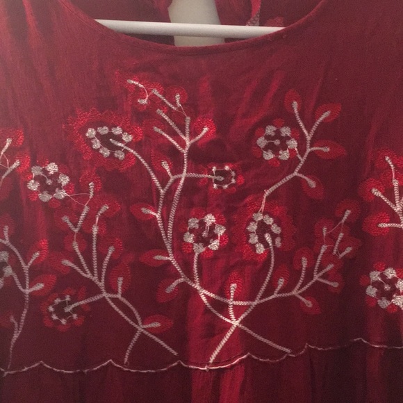 Dress - Picture 4 of 5